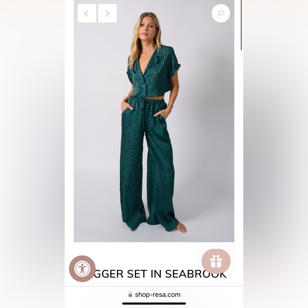 JAGGER SET IN SEABROOK. XS. Never worn, tags on.